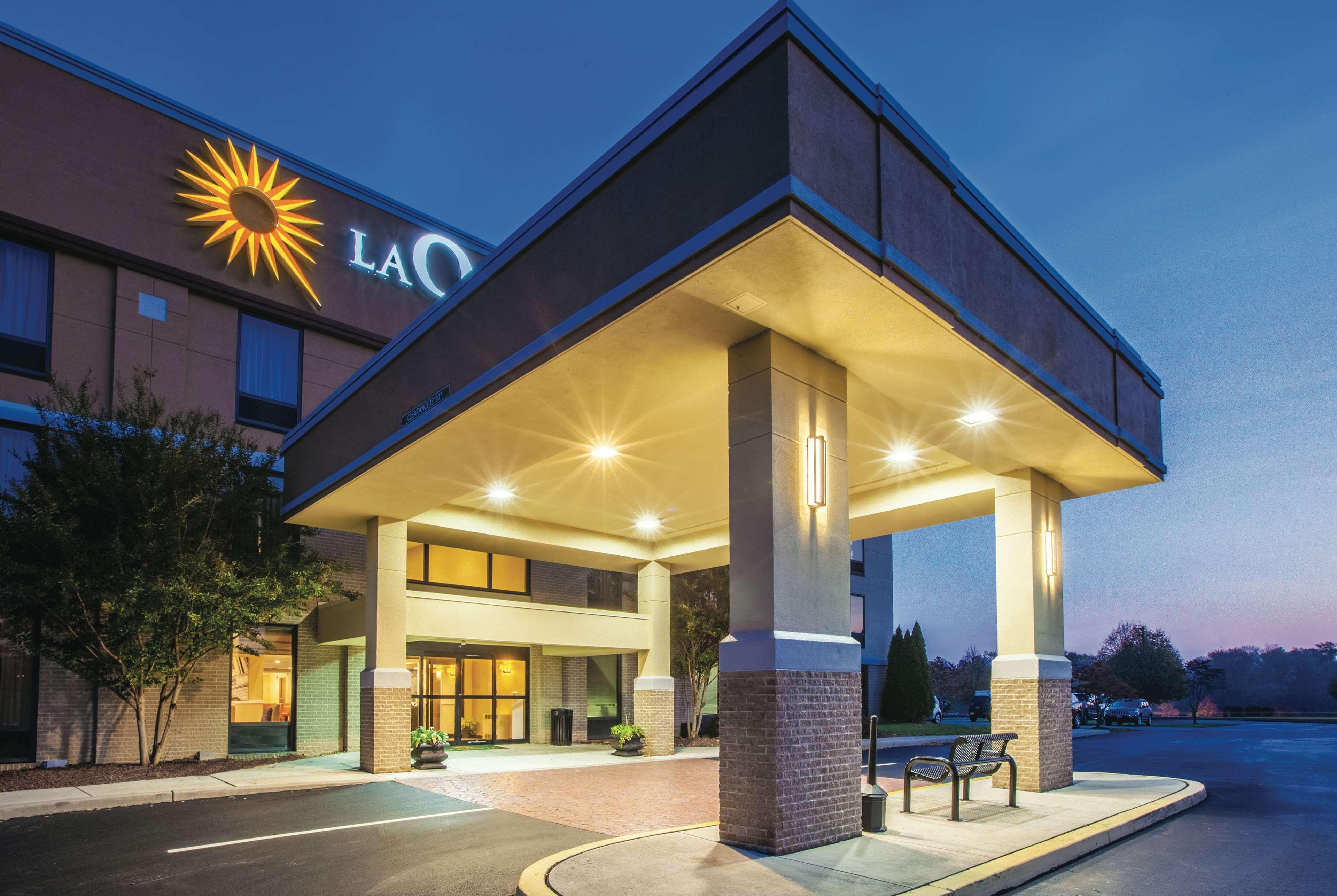 La Quinta By Wyndham Mechanicsburg - Harrisburg Hotel Exterior photo